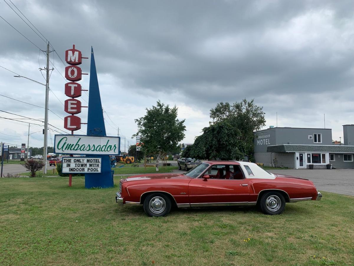 Ambassador Motel Sault Ste. Marie Exterior photo